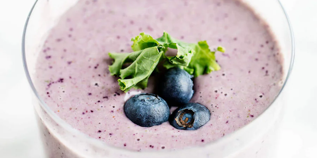 Babycook Recipes: Kale and Berry Smoothie